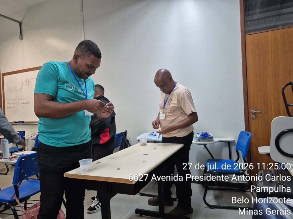 Galeria de fotos do Curso de Remanufatura de Computadores de Belo Horizonte